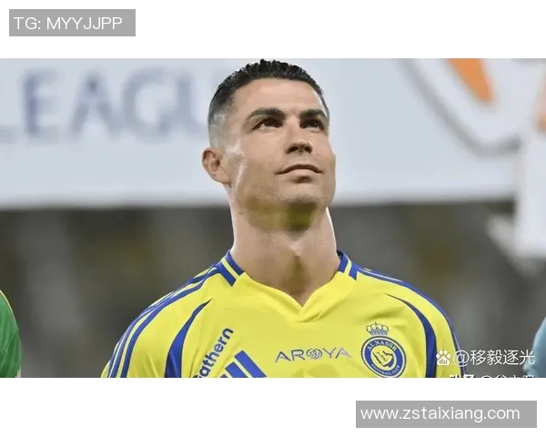 足球明星炫酷高清图片展示他们的风采与激情尽显绿茵场上的魅力与荣耀