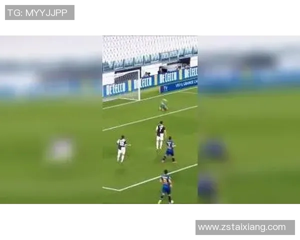 足球明星在舞池中的魅力瞬间展现与激情碰撞的完美结合